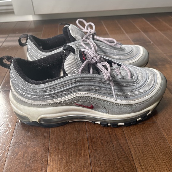 AirMax - Picture 8 of 8